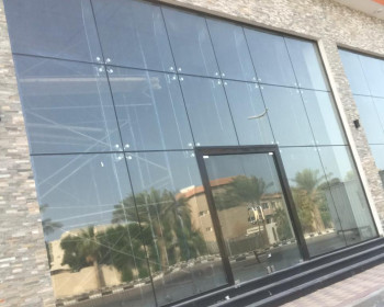 تركيب زجاج سكريت